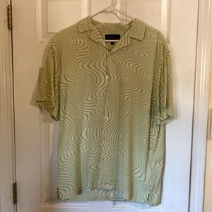 No Boundaries Retro 60s Psychedelic Shirt Green